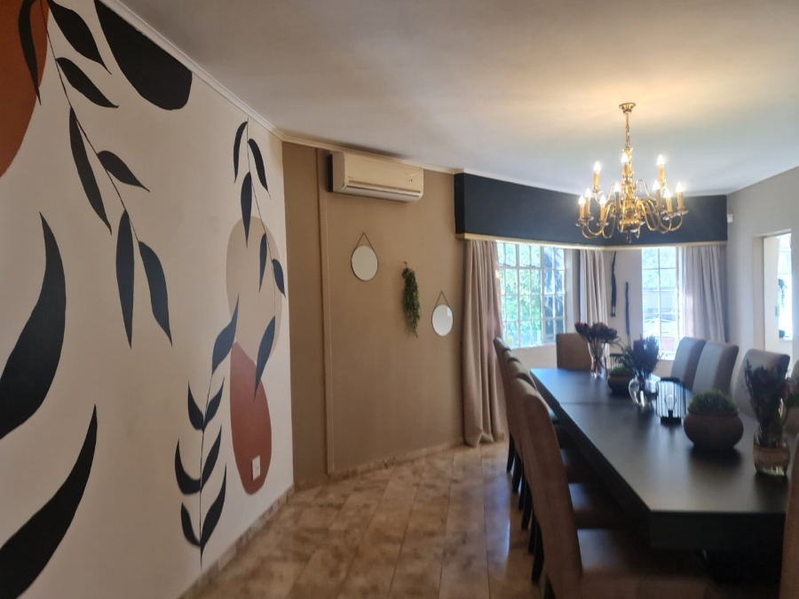 4 Bedroom Property for Sale in Safari Gardens North West
